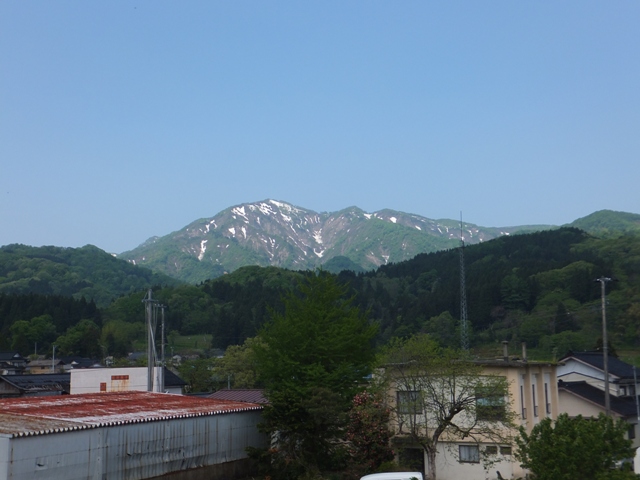 湯ノ沢岳250522