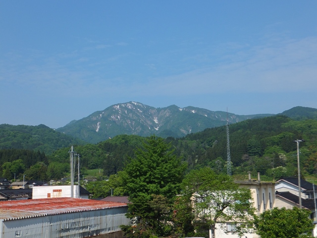 湯ノ沢岳250528