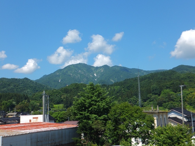 湯ノ沢岳250625