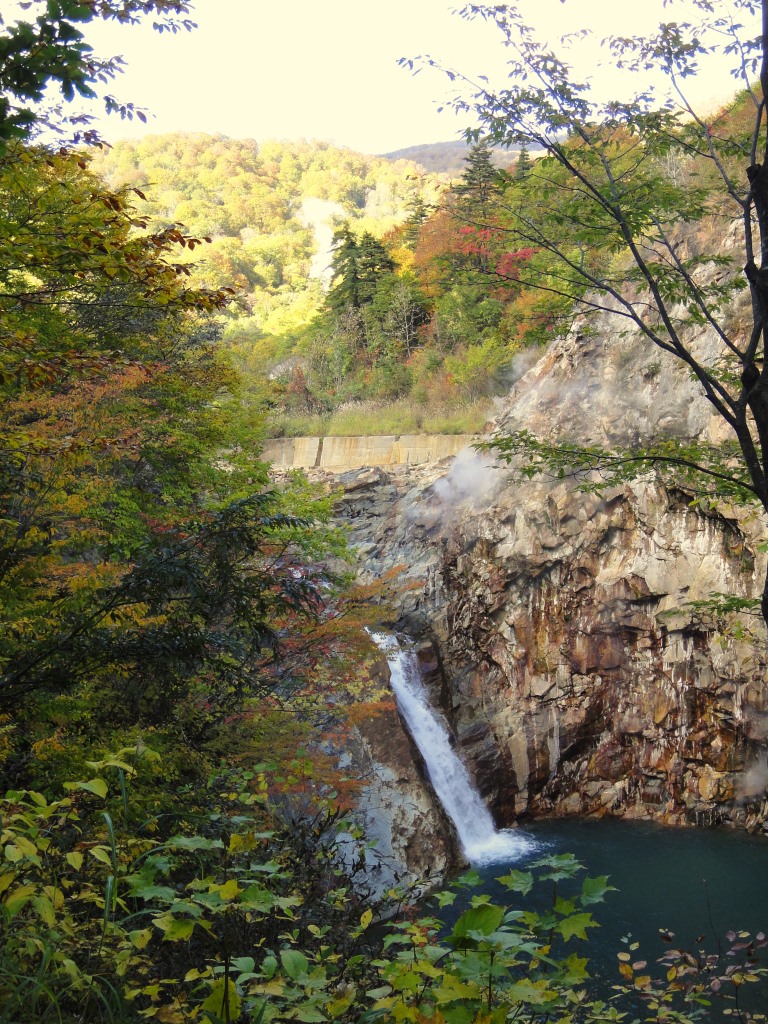 鳥越の滝