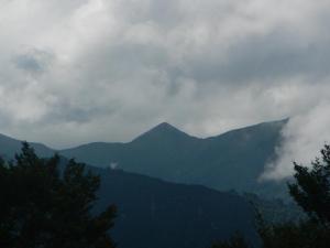 鉾立峰