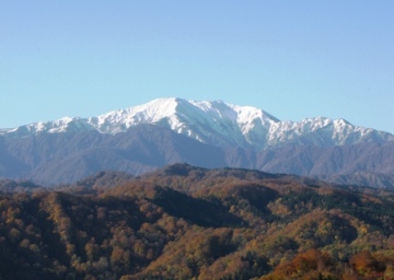 大平林道から飯豊山