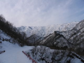 地神山の方向を望む