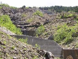 早池峰山アイオン沢（宮古市川井）の谷止工