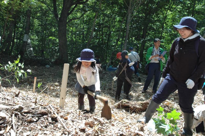 小学生穴掘り