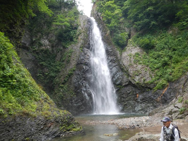 第2暗門の滝で休憩