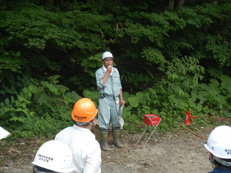 森林組合津軽木材流通センター所長講話