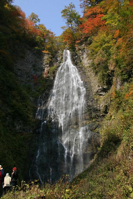 くろくまの滝（秋）